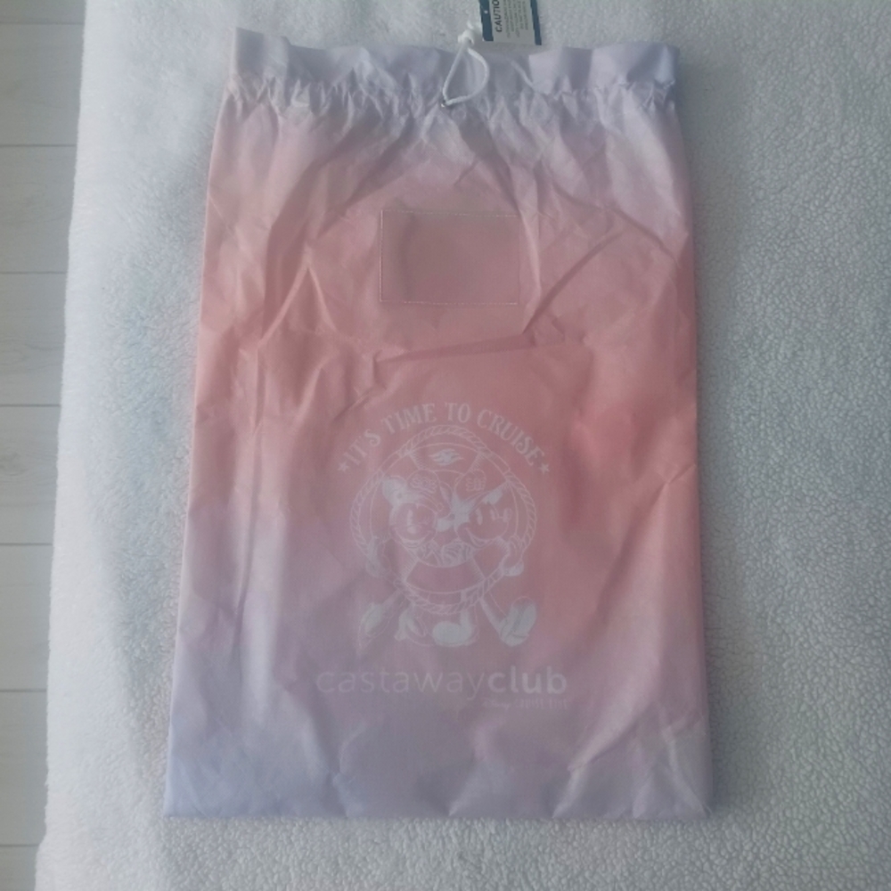 DCL Castaway club (Pearl) laundry bag